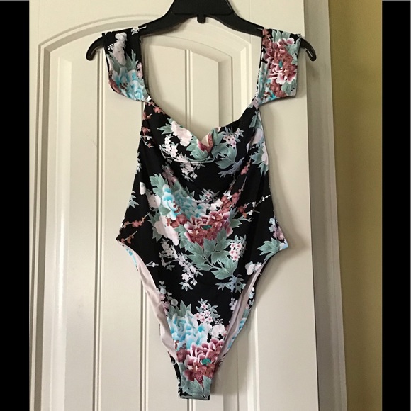 SOLD❌🆕RADIO FIJI KYOTO MARIKO ONE PIECE (SzM) - Picture 6 of 12